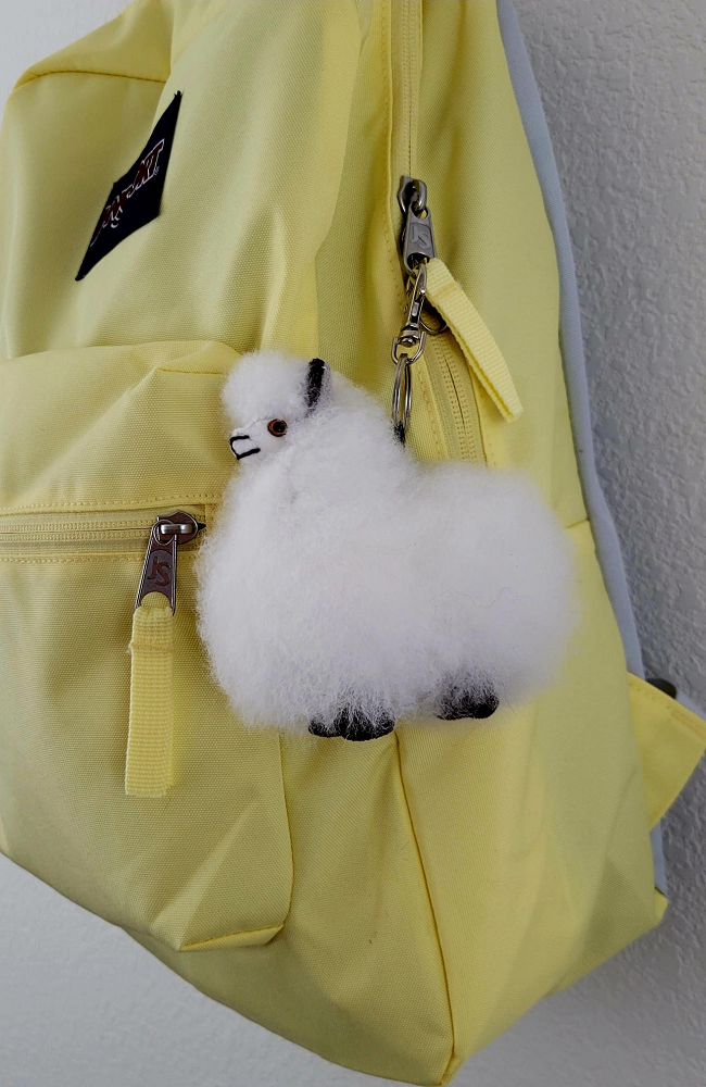 WUAMAN Alpaca Fur Keychain Backpack Hanger White