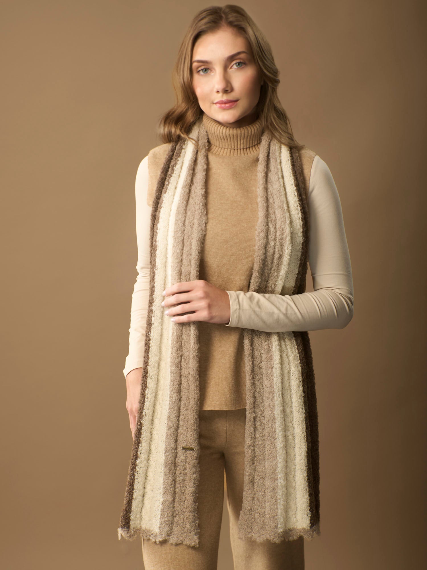 トップス Scallop embroidery scarf venica Scarves – WUAMAN