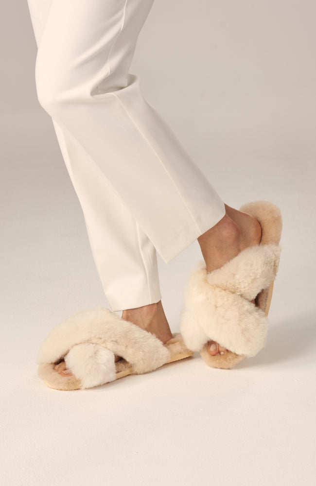 Handmade Alpaca Slippers | Criss Cross | Harm-Free