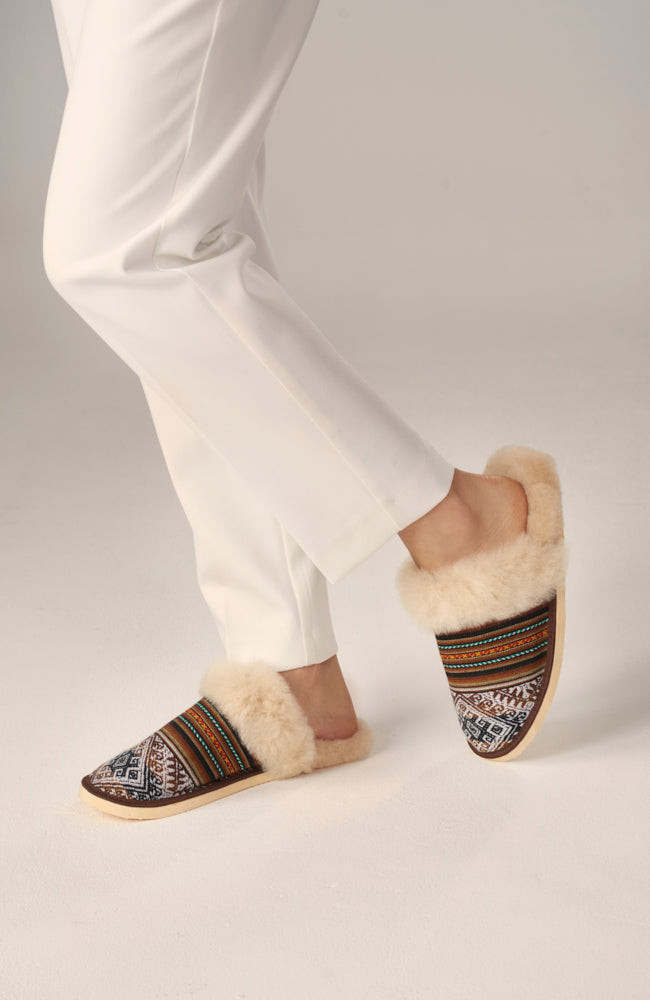 Handmade Alpaca Slippers | Cusco Slipper | Harm-Free